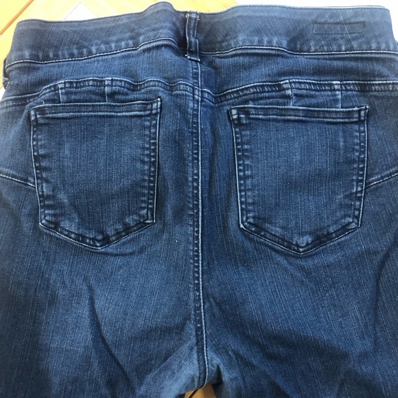 Torrid Bombshell Skinny - Picture 4 of 6